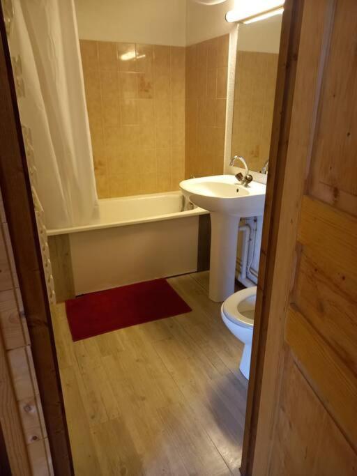 L'Appartement Les Bossons En Lisiere De Foret Dans Le Chalet Genepi Arêches Dış mekan fotoğraf